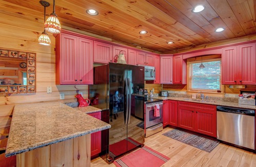 Boone Cabin | Crosswind - Hot Tub - Firepit - Mountain Views