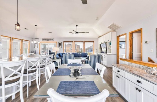 Corolla House | Crown Blessing | 198 ft from the Beach | Dog Friendly, Private Pool, Hot Tub | Corolla