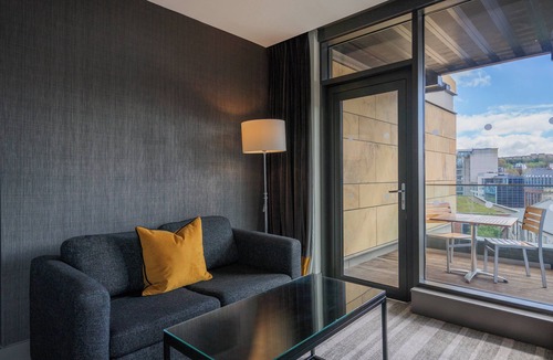 Newcastle-upon-Tyne Hotel | Crowne Plaza Newcastle - Stephenson Quarter by IHG