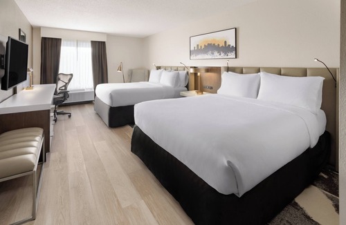 Nashville Hotel | Crowne Plaza Nashville Airport by IHG