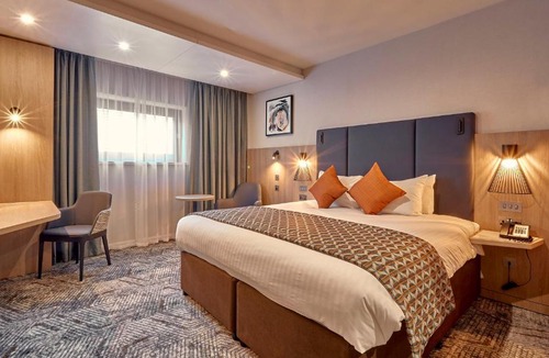 Winnersh Hotel | Crowne Plaza Reading