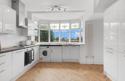 Cullercoats House | Cullercoats Coastal Haven - North East Escapes