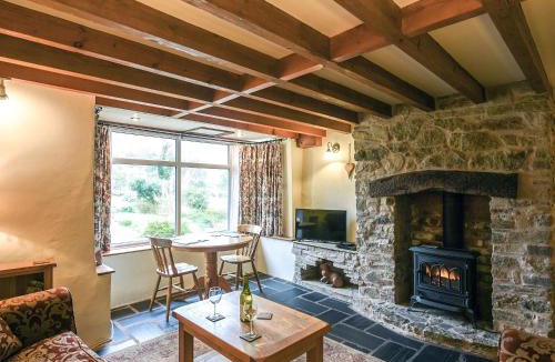 Bromlow House | Curlew Cottage