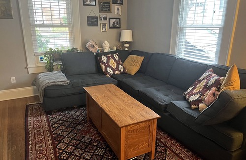 Villa Heights House | Cute Home Close To Light Rail, Breweries & More - Sleeps Six!