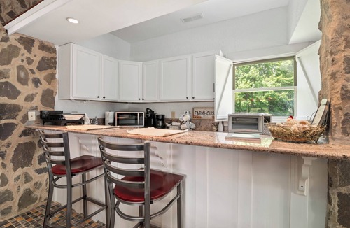 Cabarrus County Cottage | Cute Tiny House on 5 Acres w/Fantastic Outdoor Spaces