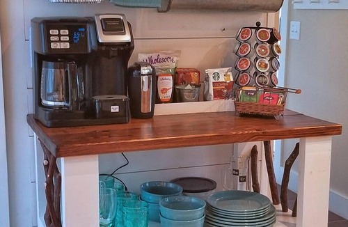 Hamburg Cabin | Cute Well Appointed Cabin, Lake Glenville Access, Close to Cashiers,Pet Friendly