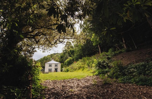 Froncysyllte Cottage | Cwmalis Hall