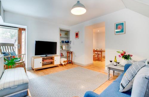 Pentraeth House | Cwt y Bugail