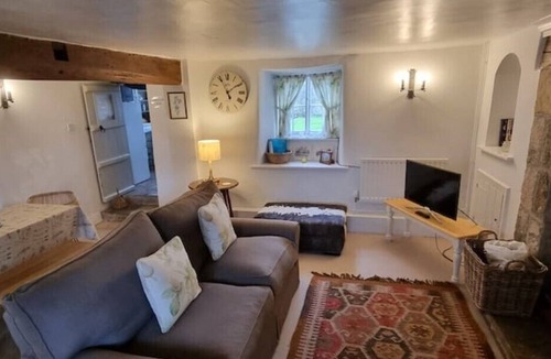 Corfe Castle House | Daisy Cottage