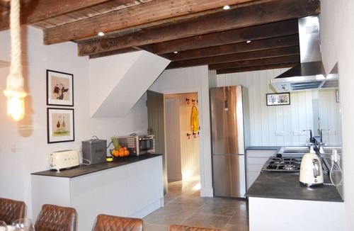 St Brides House | Dan y Graig - Short winter breaks available