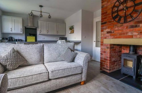 Barmston House | Dan’s Holiday Cottage, Barmston