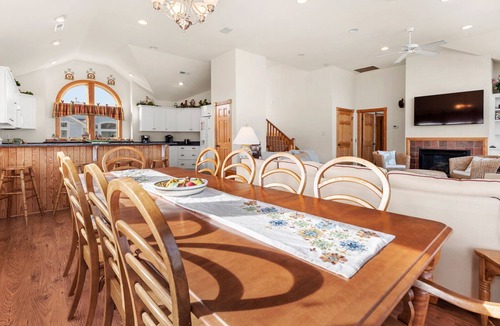 Buck Island House | Daydream Believer: Private Pool | Cabana Service