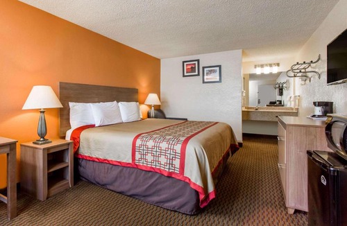 Norfolk Hotel | Days Inn by Wyndham Norfolk Airport