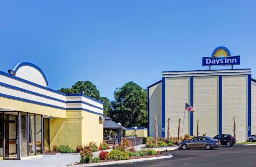 Norfolk Hotel | Days Inn by Wyndham Norfolk Military Circle