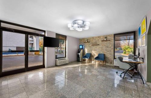 Raleigh Hotel | Days Inn by Wyndham Raleigh Midtown