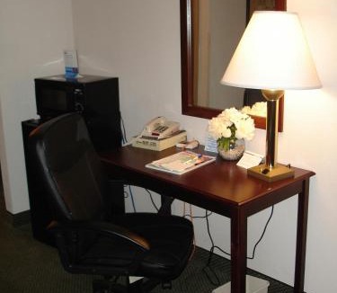 Northwest Raleigh Hotel | Days Inn by Wyndham Raleigh Glenwood-Crabtree