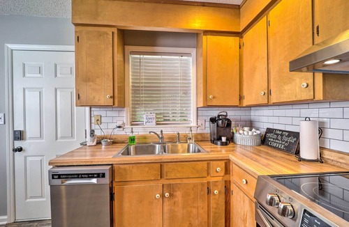 Deep Gap Cottage | Deep Gap Cottage w/Fire Pits - Hike & Ski!