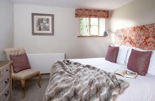Hinton Blewett House | Deerleap