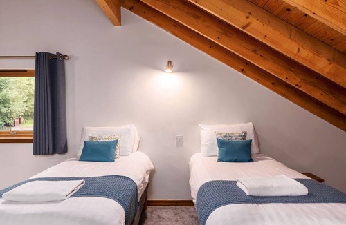 Herodsfoot Cabin | Deerpark Classic Silver Birch, Liscard