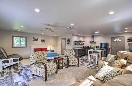 Elizabethton House | Detached Watauga Riverfront Studio w/Grill