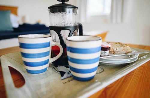 Wembury House | Devon House Hot Tub Sea Views & Family Fun