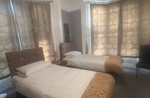 York Bed & Breakfast | Diamonds Villa