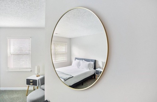 Carrboro Apartment | Discover an inviting apartment, just 5 mins from UNC & Franklin St