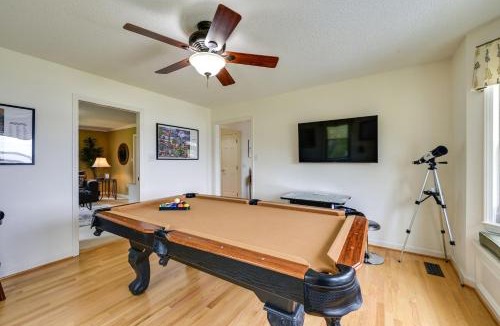 Roanoke Rapids House | Dock and Kayaks Lakefront Roanoke Rapids Home