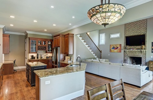 Huntersville House | Dock Holiday | New Dock | Sleeps 11 | 5 beds 3.5 baths