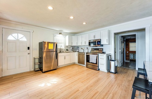 Southmont House | Dock + Views: High Rock Lake Hideaway!