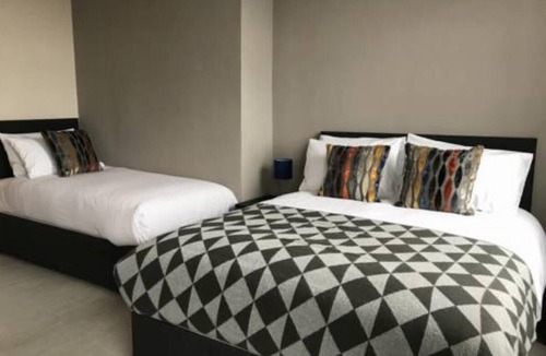 Bootle Hotel | Dockside Lodge