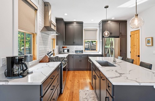 Marion House | Dockside of the Moon | Lakefront Luxury, Views & Private Dock