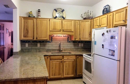 Kill Devil Hills Condo | DOG FRIENDLY, Kill Devil Hills CONDO, Pool, Elevator, Atlantic Ocean Views, WiFi