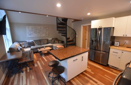 Weaverville House | Dogwood Cottage