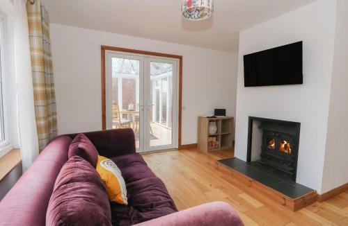 Salen House | Doire An Daimh