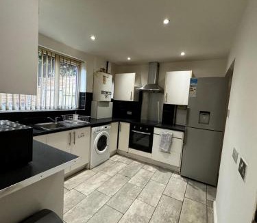 Manchester House | Double bed D2 Greater Manchester