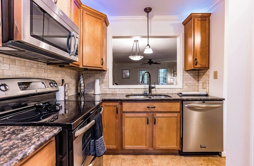 Southeast Raleigh House | double ensuite Raleigh townhome -starts at 2.8k/month