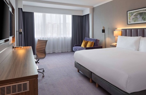 Ingliston Hotel | DoubleTree by Hilton Edinburgh Airport