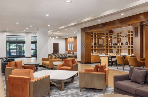 Greensboro Hotel | DoubleTree by Hilton Greensboro Airport