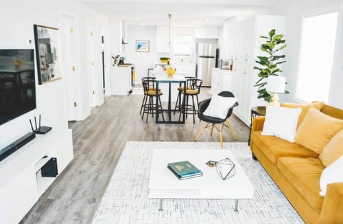Downtown House | Downtown - 2 bed, 2 bath