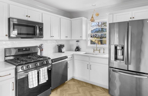 Glen Iris House | Downtown Bham Beauty with TONS of Space