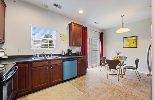 Durham House | Downtown Bliss on Suncrest Ct