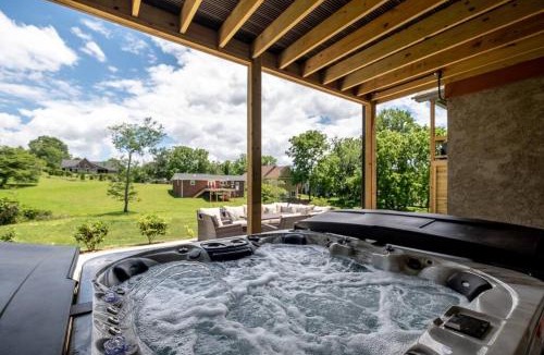 Brevard House | Downtown Brevard 5BR Retreat & Cyclists Dream