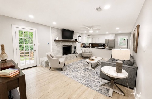 Prattville House | Downtown Prattville Home, near RTJ, 17 Springs, and Montgomery Whitewater!