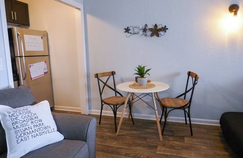 Berry Hill Condo | Dream Condo near downtown with Pool, AC/Heater and walkable Melrose Neighborhood