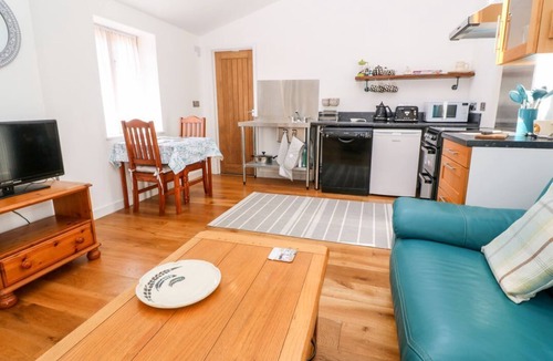 St Just House | Drog Penn, Tregeseal