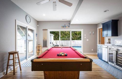 Sea Acres House | Duck Location Volleyball Pool Game Room & More