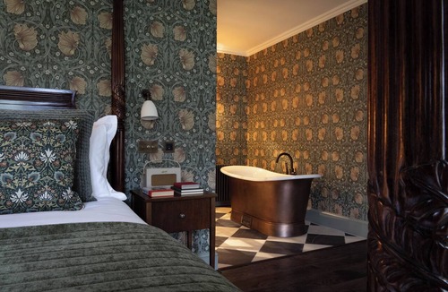 Dumbleton Hotel | Dumbleton Hall