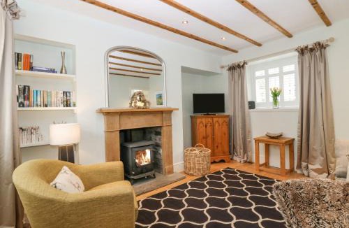 Falkland House | Dunira
