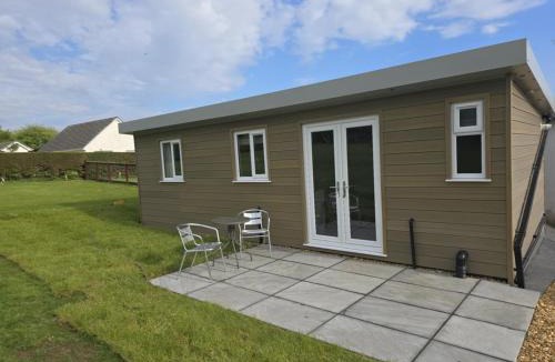 Pendine House | Dunroaming Cabin